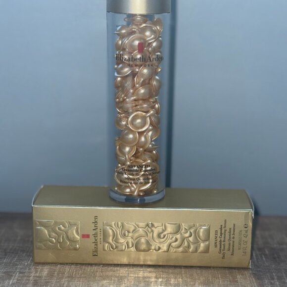 New $125 ELIZABETH ARDEN Vitamin C Ceramide Radiance Renewal Serum, 90 Capsules - Picture 1 of 7